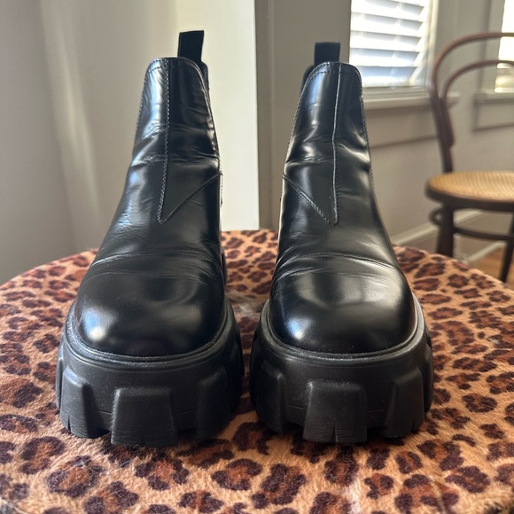 PRADA Monolith Brushed Leather Chelsea Platform Chunky Boot - SIZE 38EU/8US - Picture 15 of 16